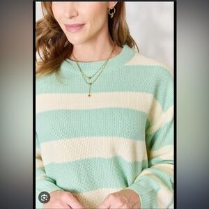 Contrast Striped Round Neck Sweater